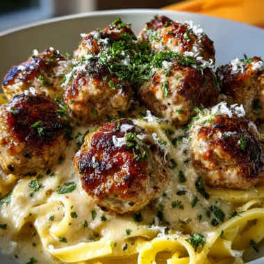 Garlic Butter Meatballs Parmesan Linguine